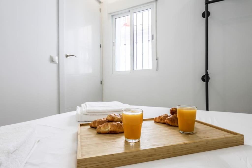 Luxe Apartment In Tetuan Madrid Exterior foto