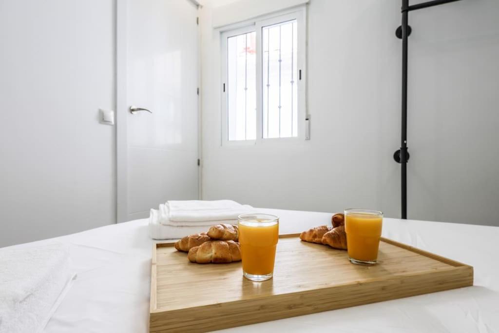 Luxe Apartment In Tetuan Madrid Exterior foto