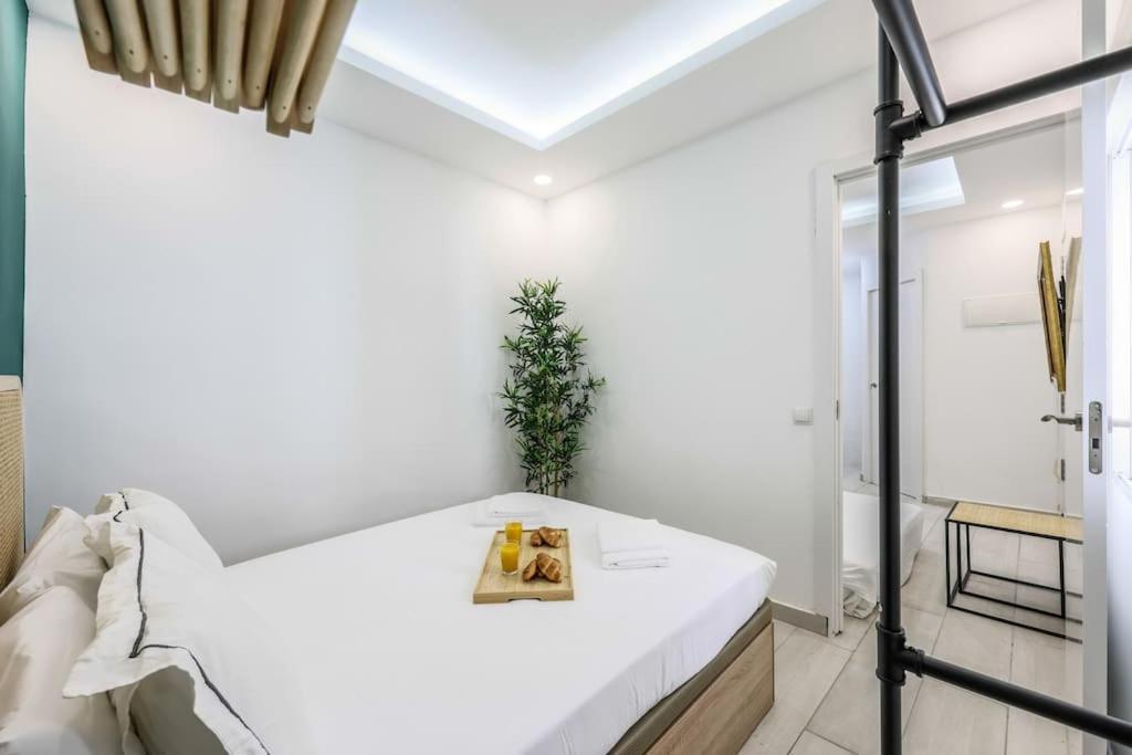Luxe Apartment In Tetuan Madrid Exterior foto