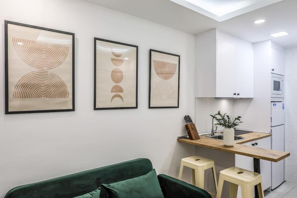 Luxe Apartment In Tetuan Madrid Exterior foto